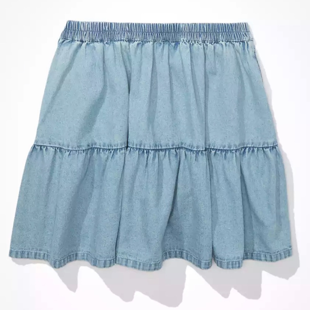 American Eagle Tiered Denim Mini Skirt size Medium